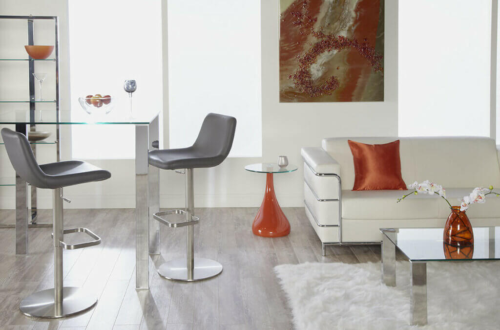 True or False: You Shouldn’t Mix Metals in Your Home?